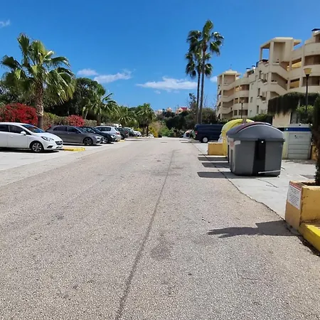 Calahonda Royale Penthouse With Sea Views Lejlighed