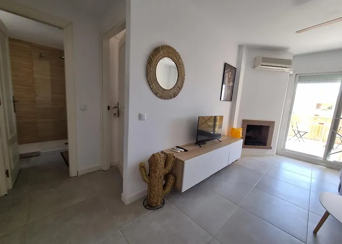 Calahonda Royale Penthouse With Sea Views شقة